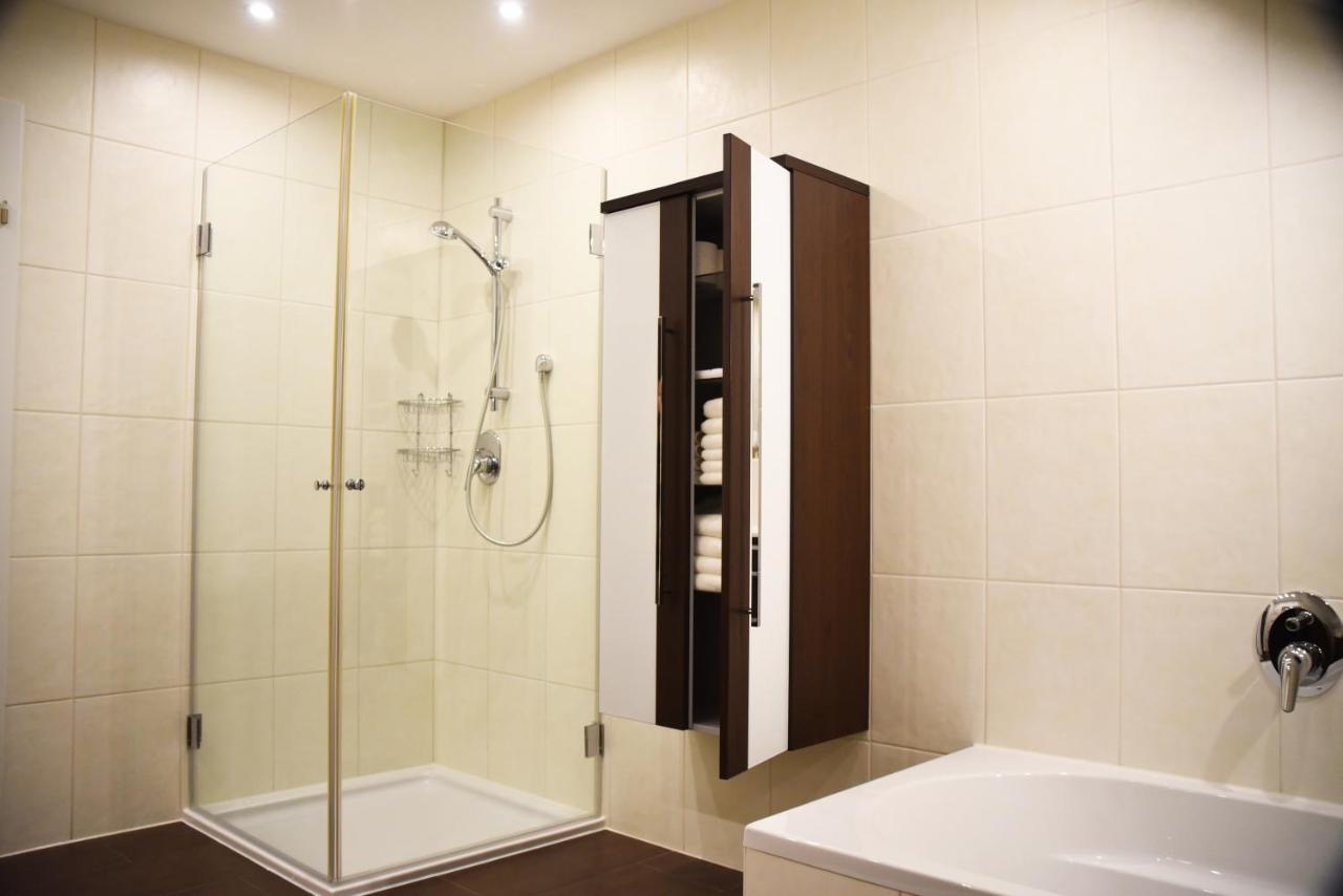 Antike & Modern Deluxe Lägenhet Günzburg Exteriör bild